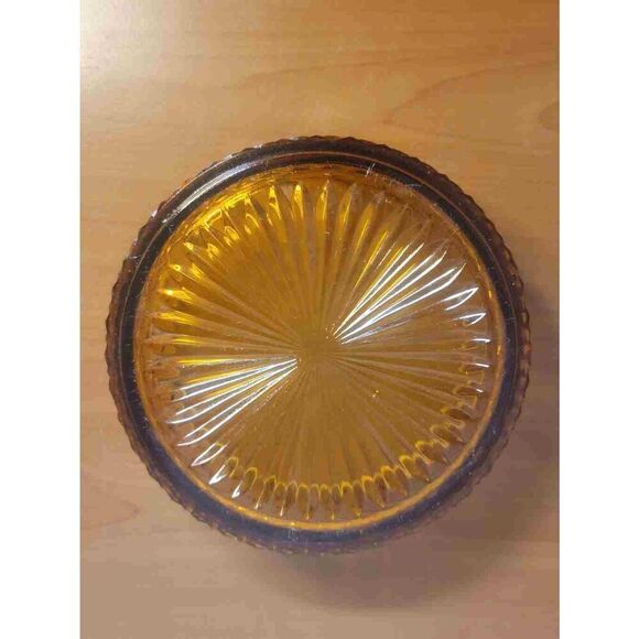 Vintage Indiana Glass Princess Pattern Amber Glass Dish With Lid - Picture 6 of 9